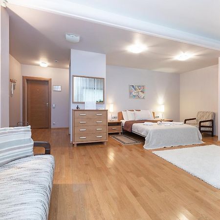 Room In Guest Room - Valensija - Large Suite Jūrkalne Εξωτερικό φωτογραφία