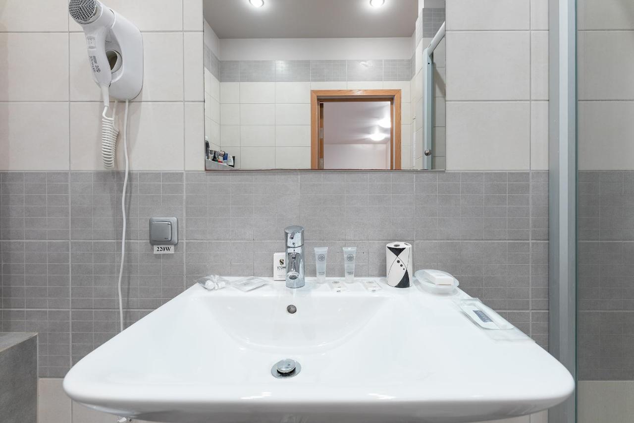 Room In Guest Room - Valensija - Large Suite Jūrkalne Εξωτερικό φωτογραφία