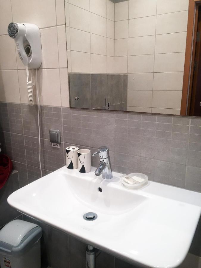 Room In Guest Room - Valensija - Large Suite Jūrkalne Εξωτερικό φωτογραφία